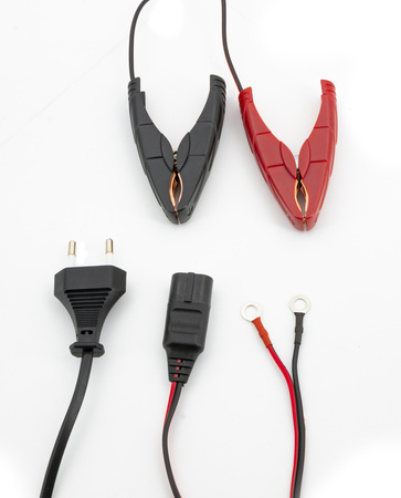 Ładowarka GYS ARTIC 4000 6V / 12V – 4A